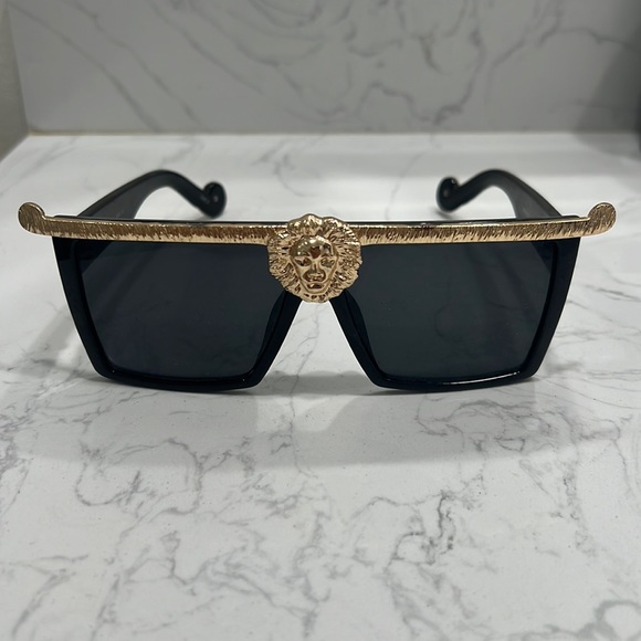 Other - Versace style glasses worn by Helsinki in Casa de papel